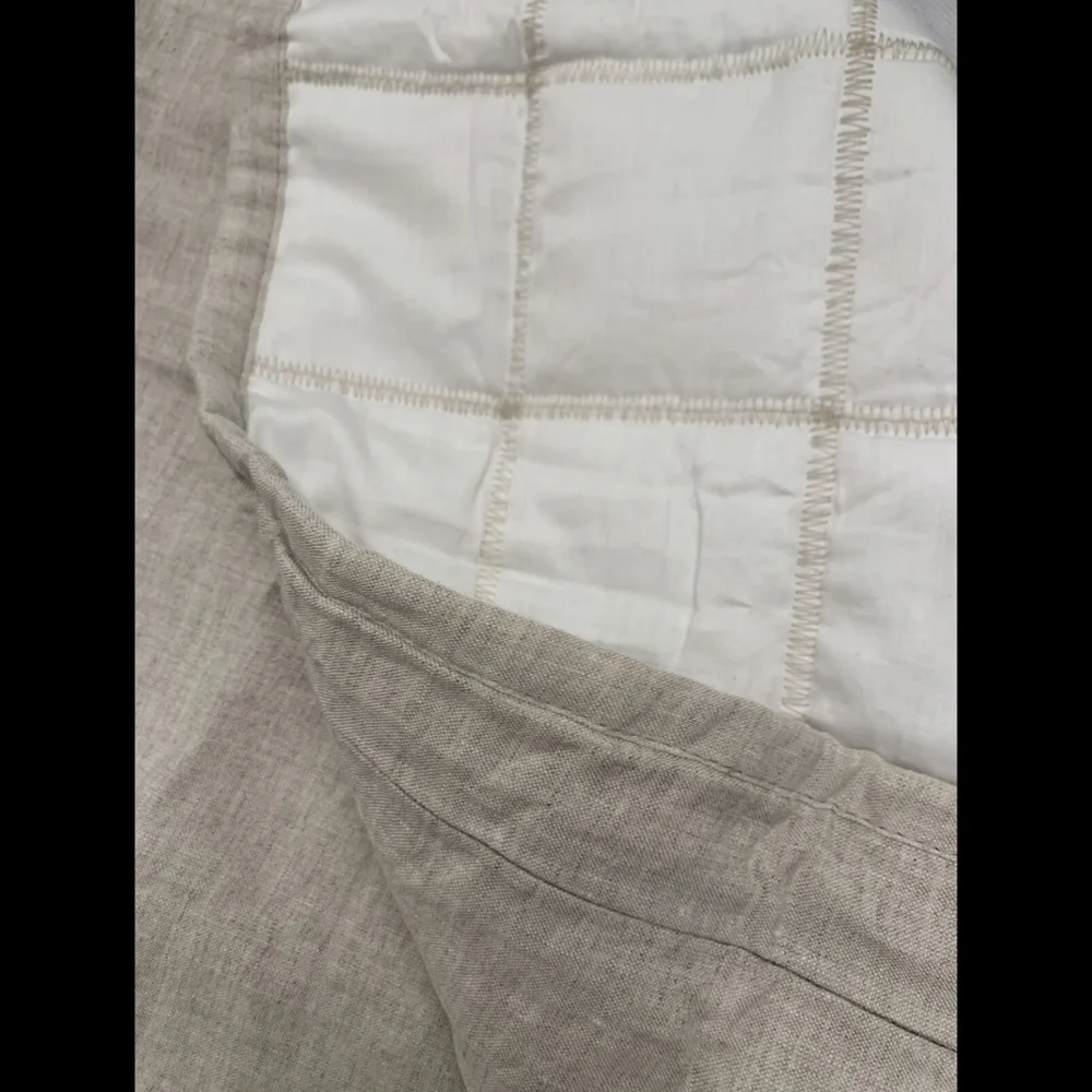 NIB Hotel‎ Collection Waffle Weave Quilted (1) Standard Sham Pillow